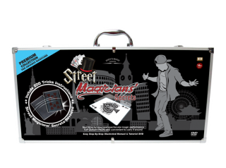 17501(PM)   Street Magicians’ Secrets 200 Tricks